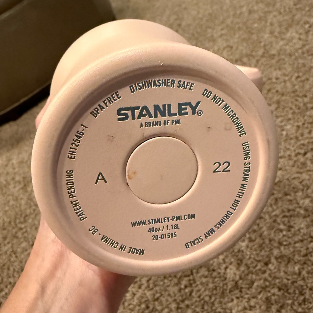 Set of two Stanley Pink Travel Mugs - Picture 4 of 13